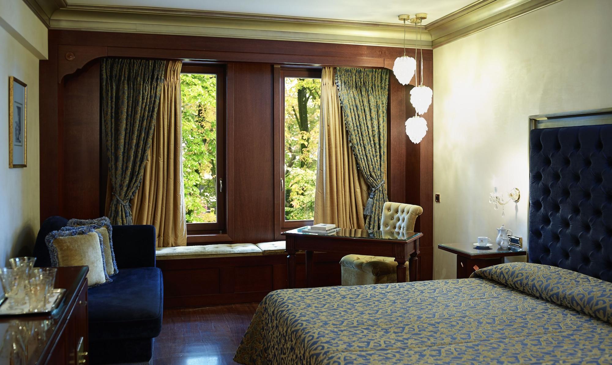Grand Serai Congress And Spa Янина Екстериор снимка A room at the hotel
