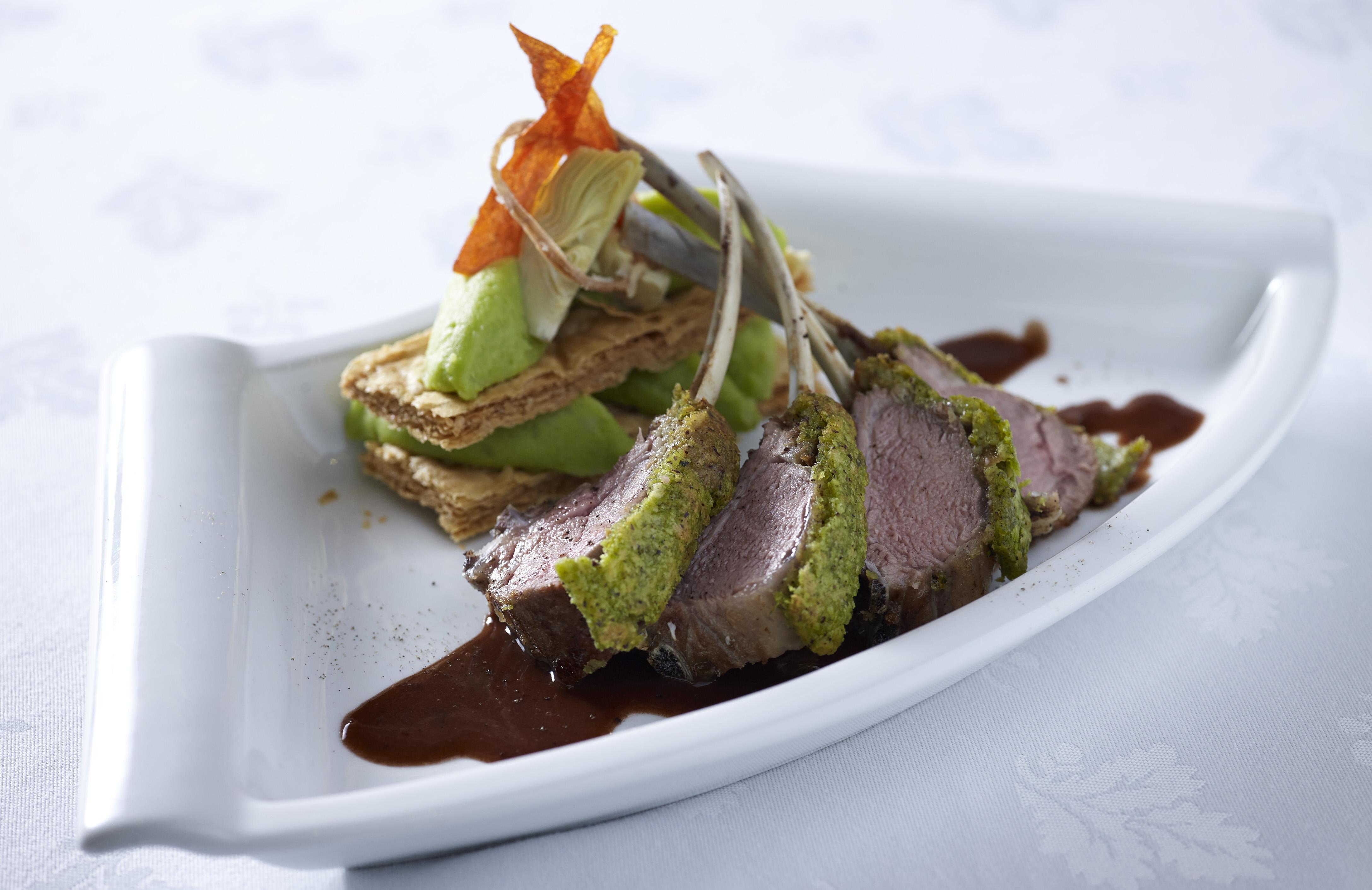 Grand Serai Congress And Spa Янина Екстериор снимка A modern duck dish