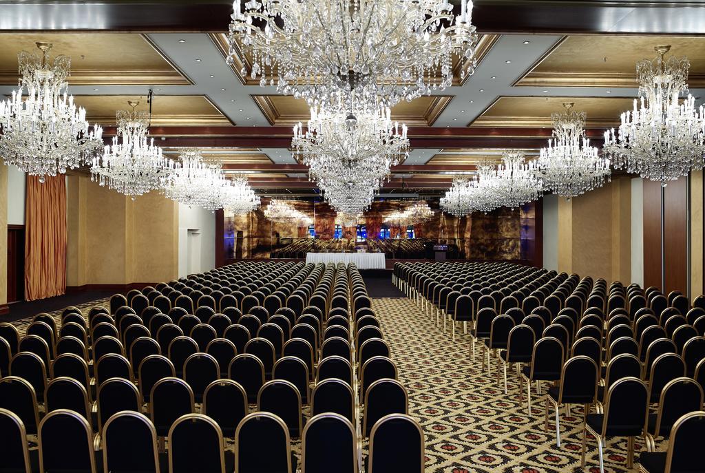 Grand Serai Congress And Spa Янина Екстериор снимка The Grand Ballroom
